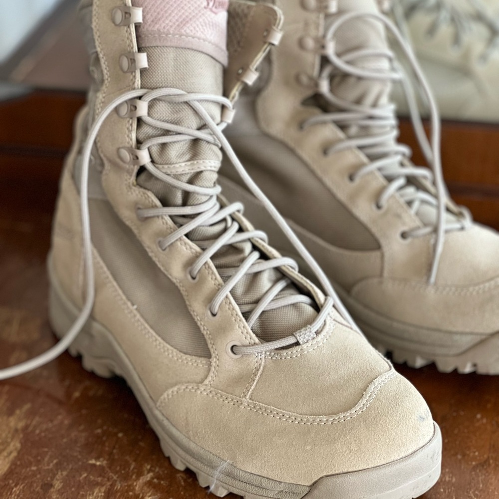 Danner tactical boot size 11.5 NWOT